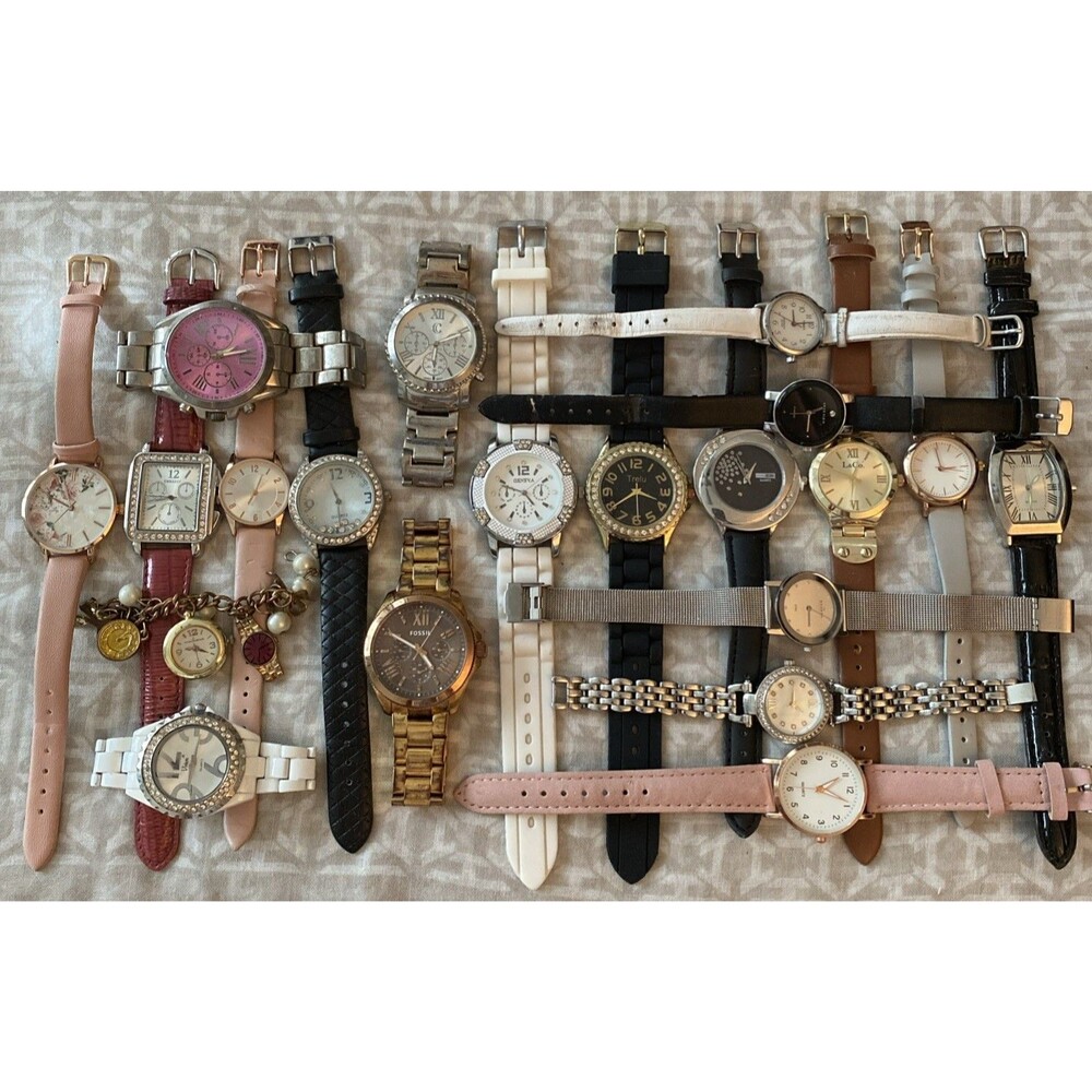 20 Women's Branded And Fashion Watch Lot Great Condition Need Batteries